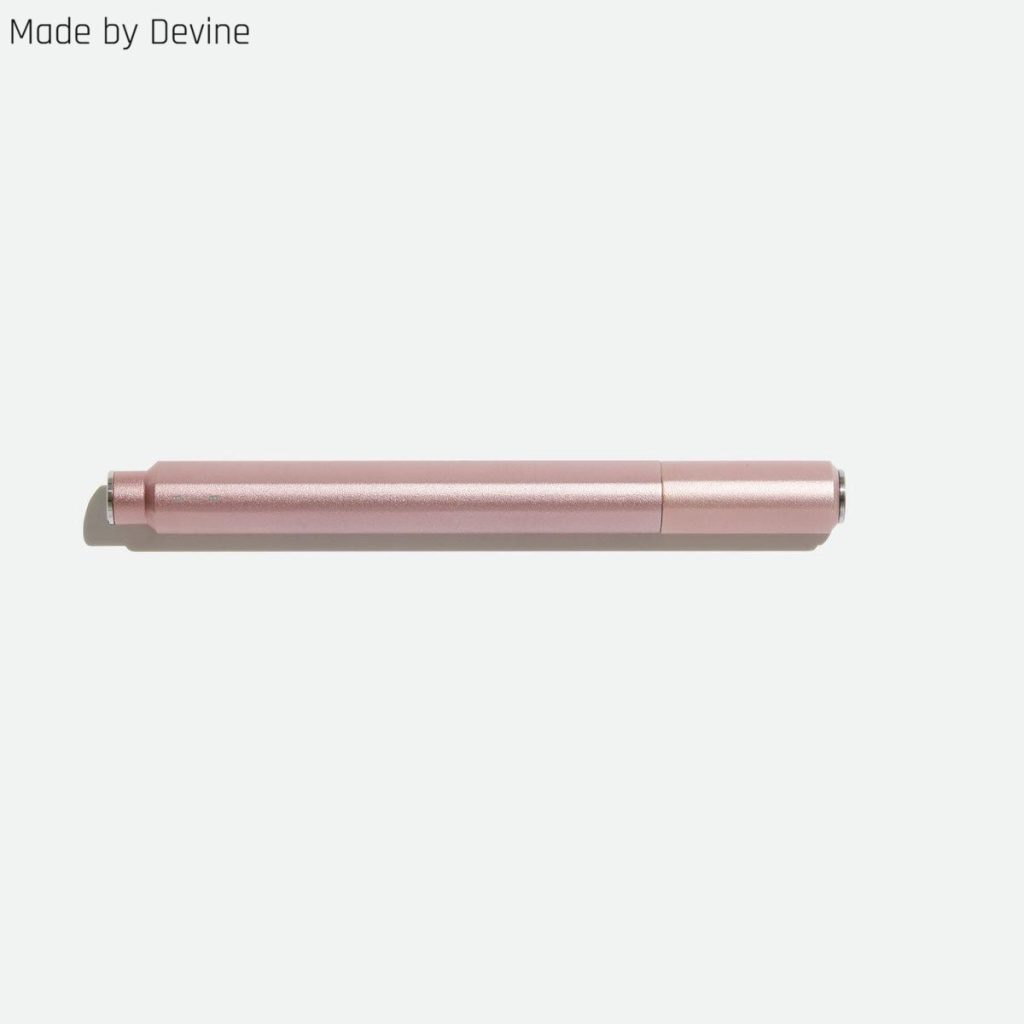 mbd studio pen rose capped 03.jpg