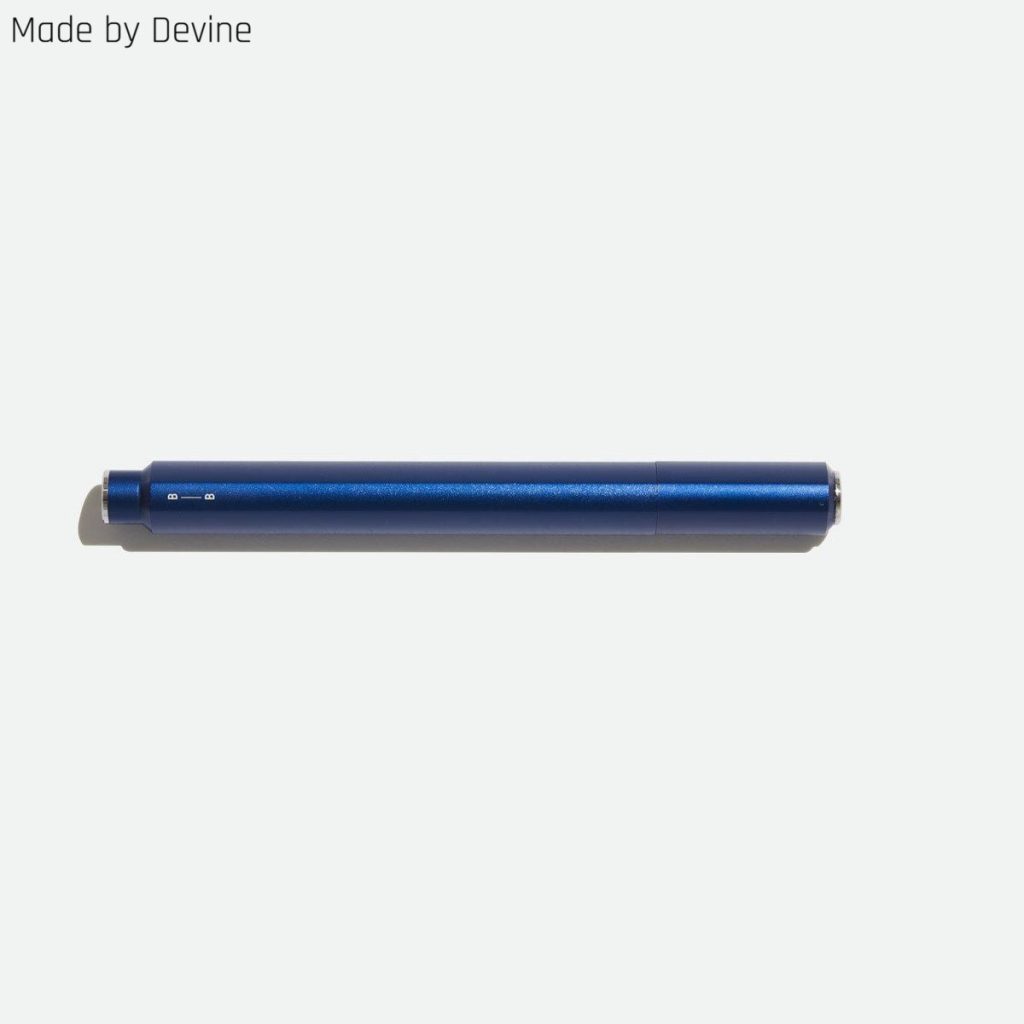 mbd studio rollerball indigo capped 01.jpg